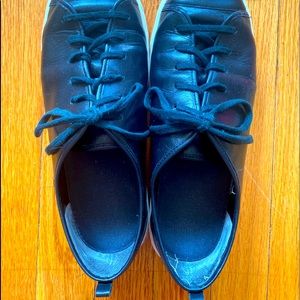 COLE HAAN Grand Crosscourt Leather sneaker .
